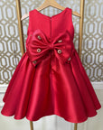 Rochie rosie eleganta cu fundita și nasturi metalici decorativi pentru fete - Zenayda