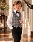 Costum elegant 4 piese cu vestă în carouri gri, pantalon negru, cămașă albă și papion pentru băieți - Karim