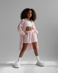Compleu roz din muselina cu pantaloni scurti si camasa oversize pentru fete - Defne