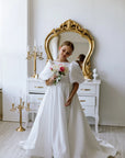 Rochie alba lunga eleganta cu trena, pentru fete - Mira