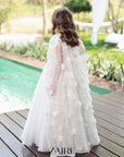 Rochie alba lunga eleganta cu pelerina din dantela pentru fete - Anastasia