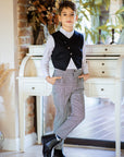 Costum negru elegant vesta din stofa si pantaloni in carouri pentru baieti - Enzo