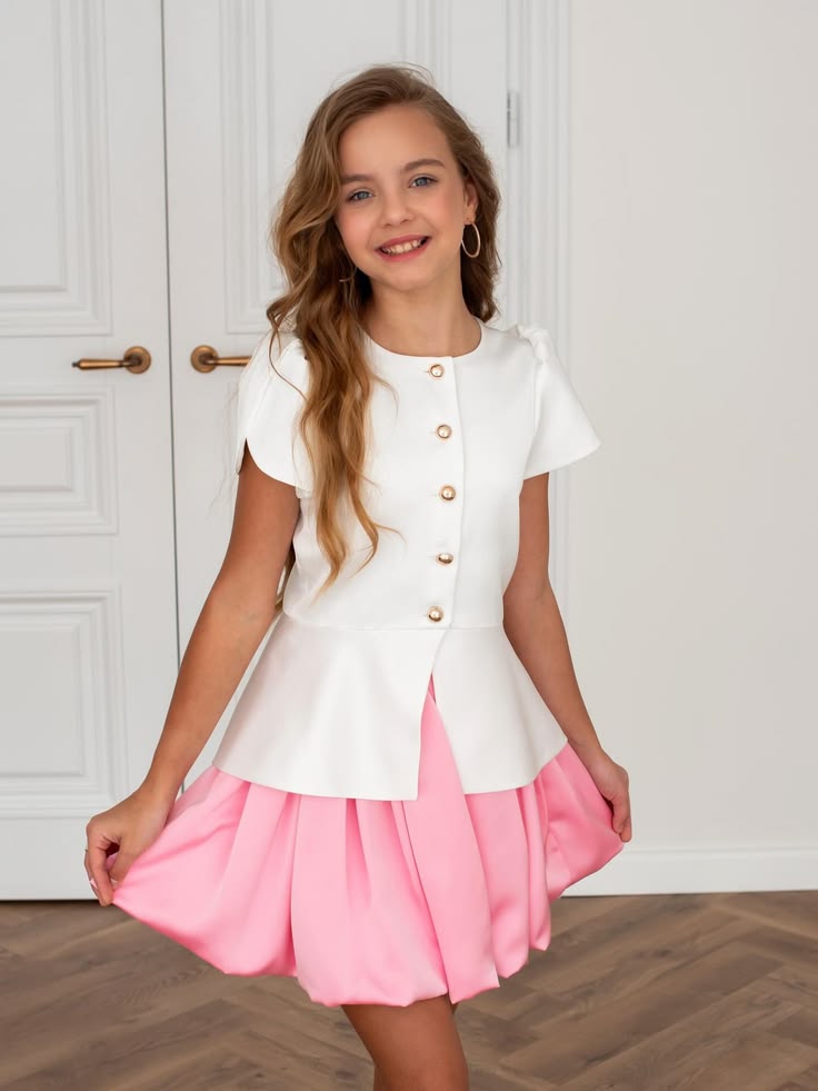 Compleu elegant din tafta cu fusta roz si sacou alb - Ines