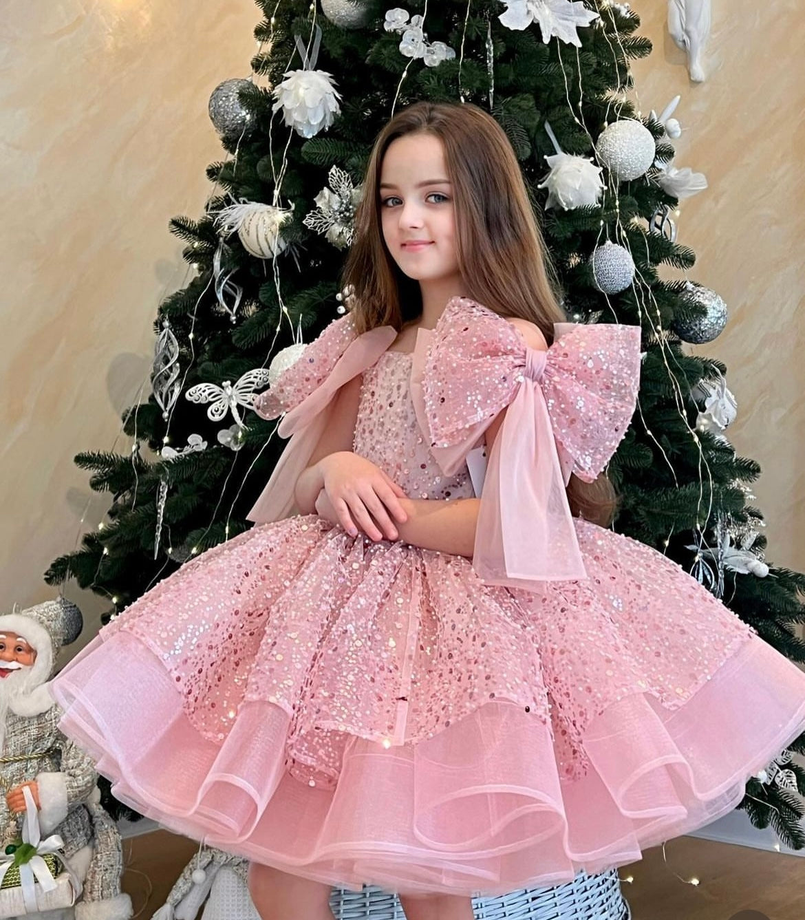 Rochie aurie eleganta din dantela cu perle si paiete pentru fete - Miriam