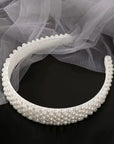 Bentita cu perle albe pentru fete