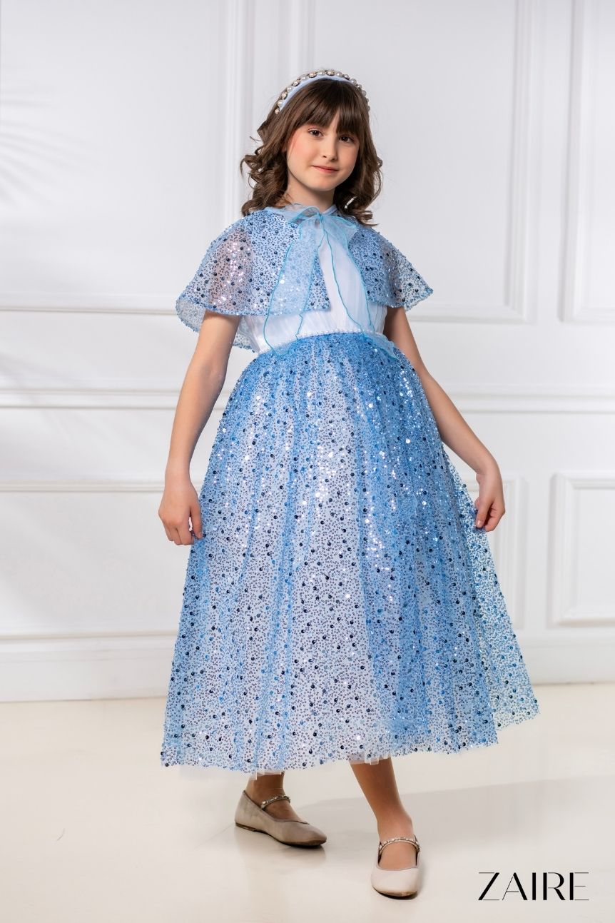 Rochie bleu eleganta din dantela cu perle si tulle alb pentru fete (9 ani)