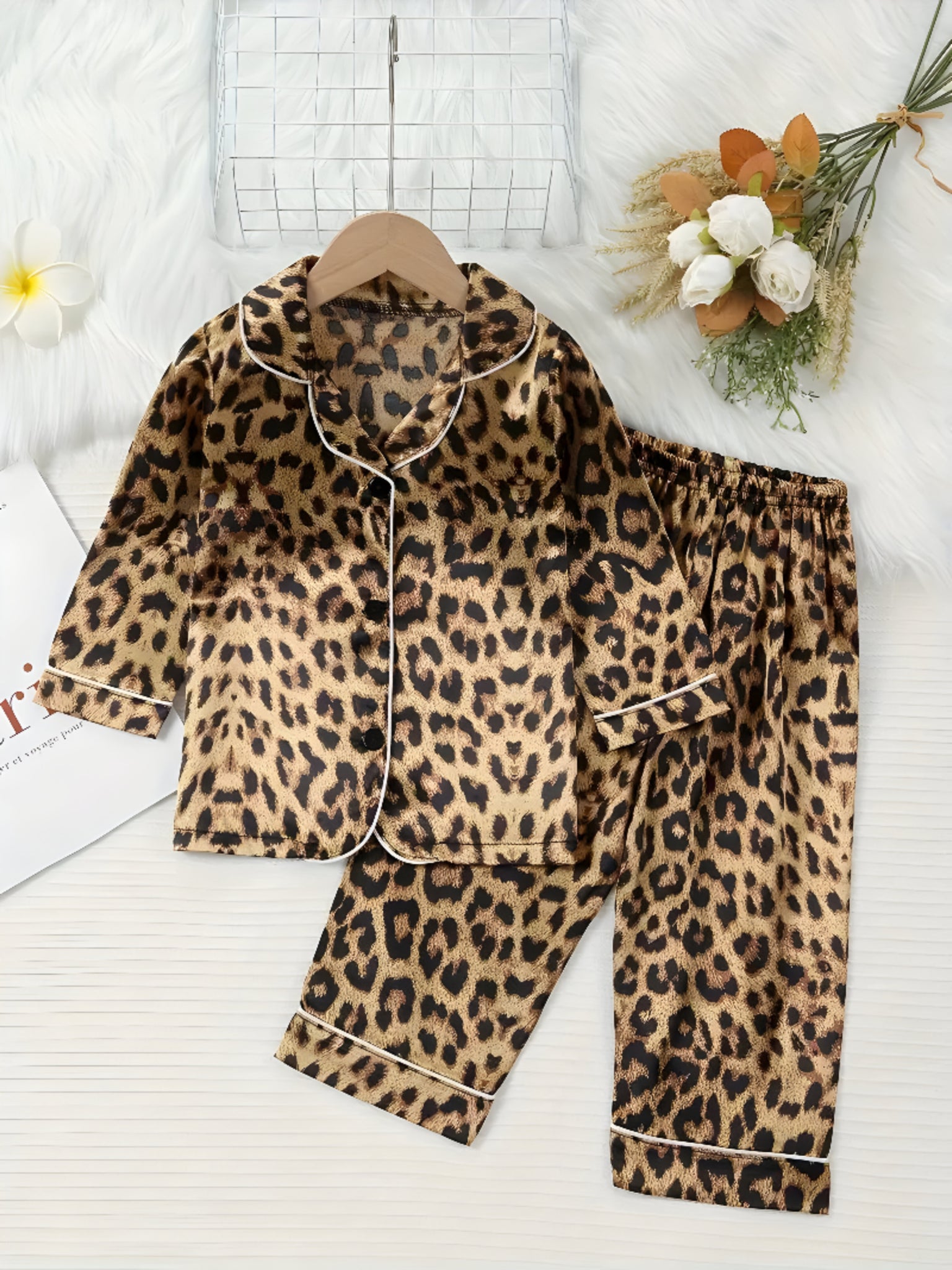 Pijama clasica de vara pentru fete, din satin animal print - Personalizare Broderie