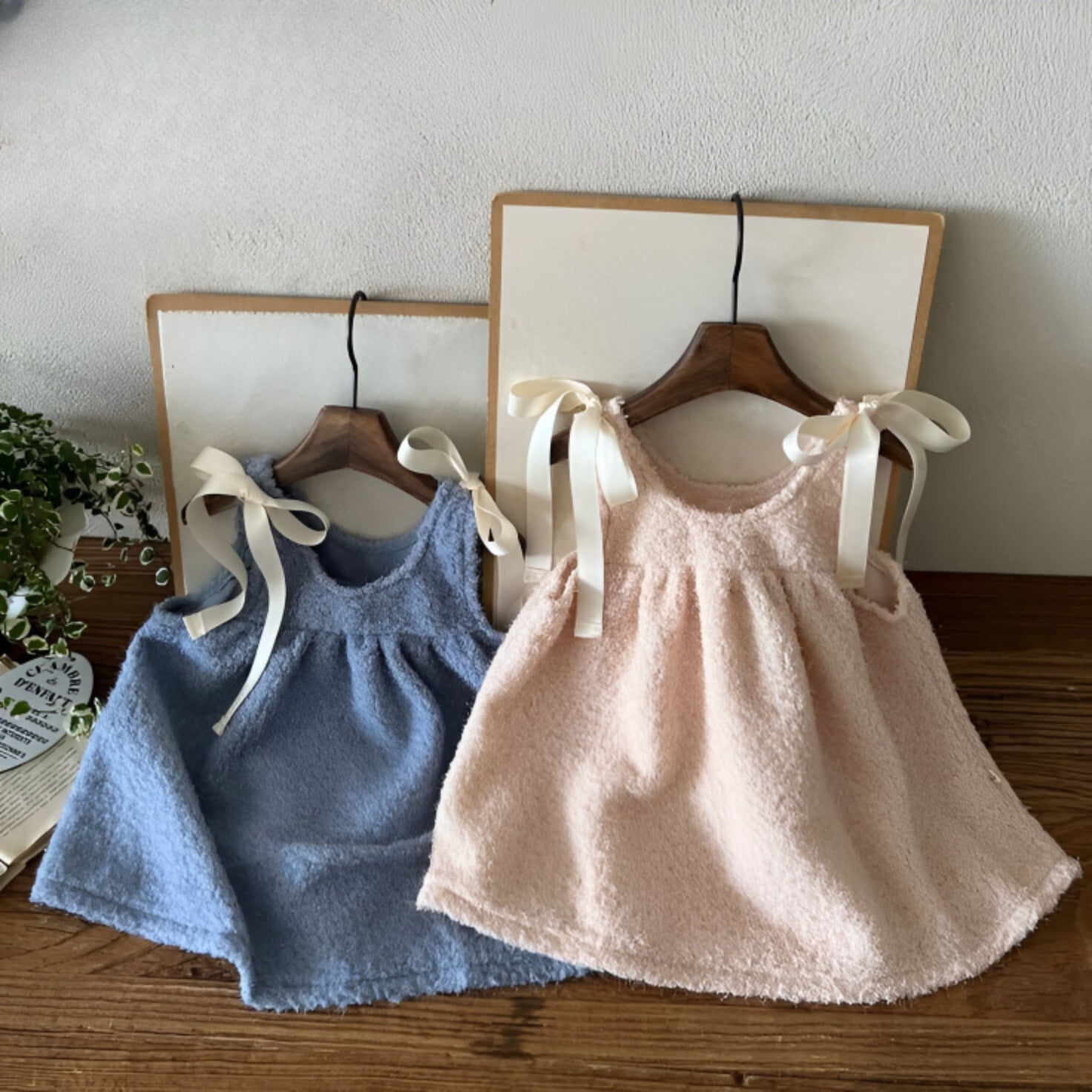 Rochie roz casual din stofa boucle pentru fete - Tao - 0 | YEO