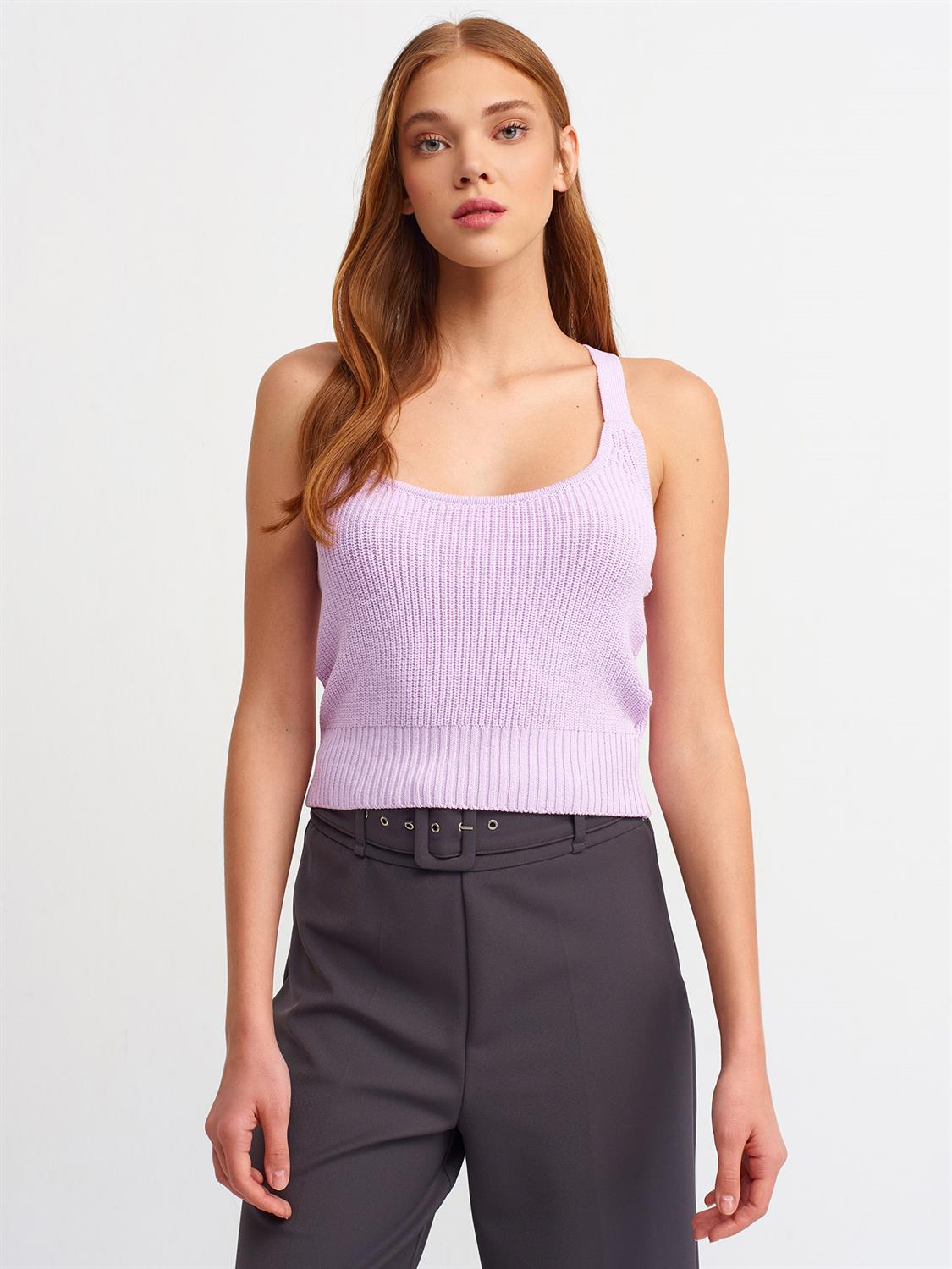 Top lila tricotat pentru dama