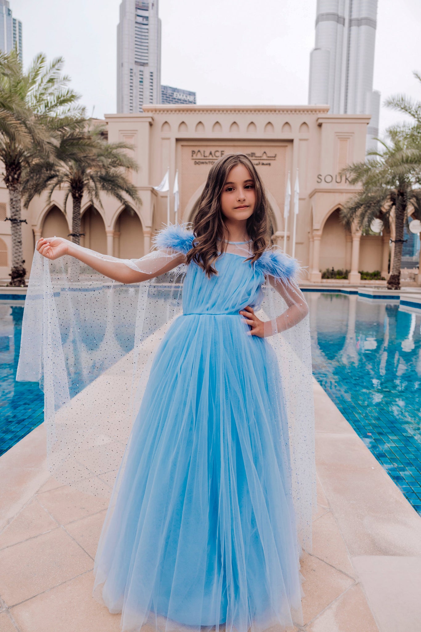 Rochie bleu lunga eleganta din tulle cu cristale si fulgi naturali pentru fete - Celia