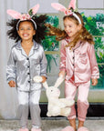 Pijama gri din satin pentru fete - personalizabila