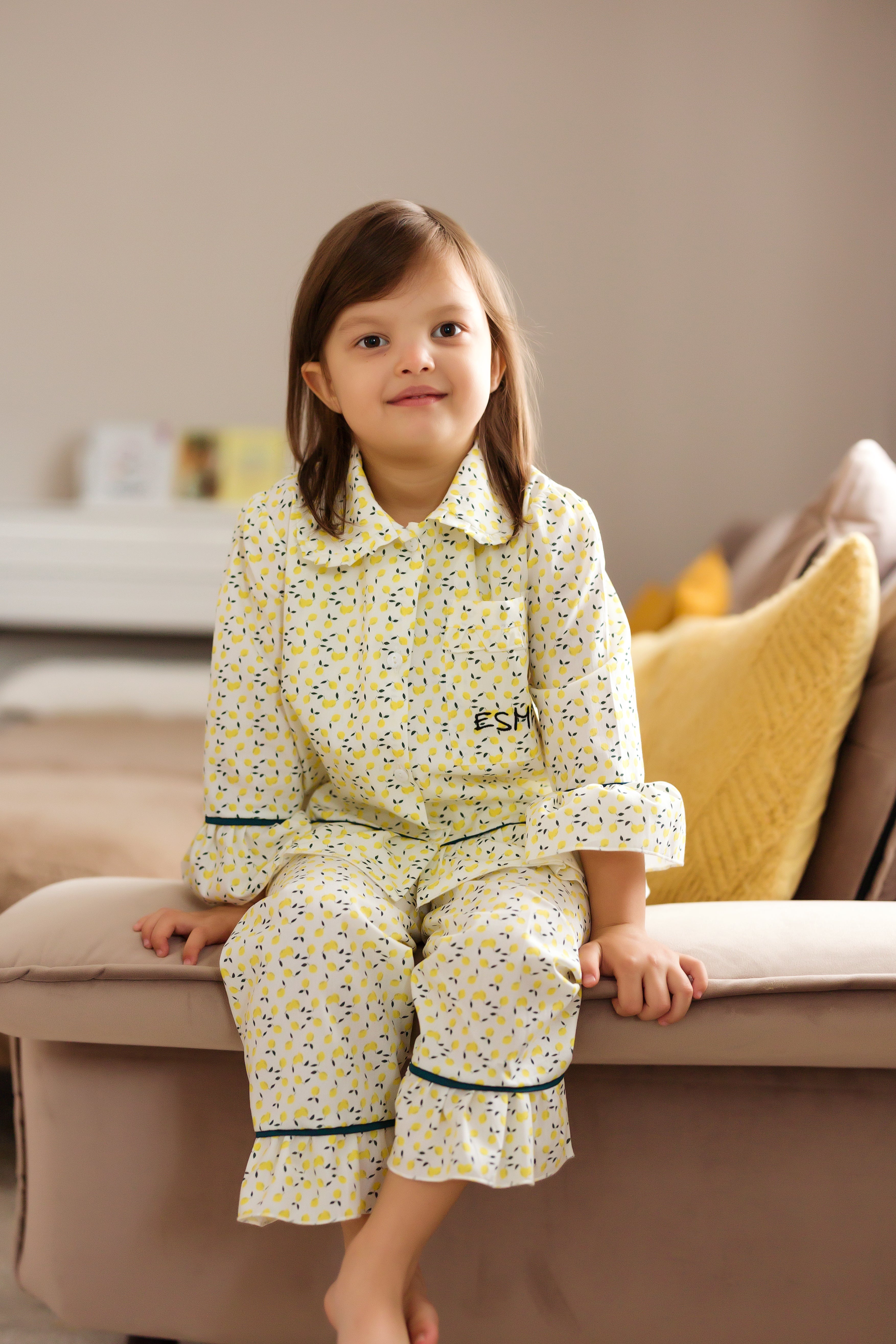 Pijama cu imprimeu lamai pentru fete - personalizabilă