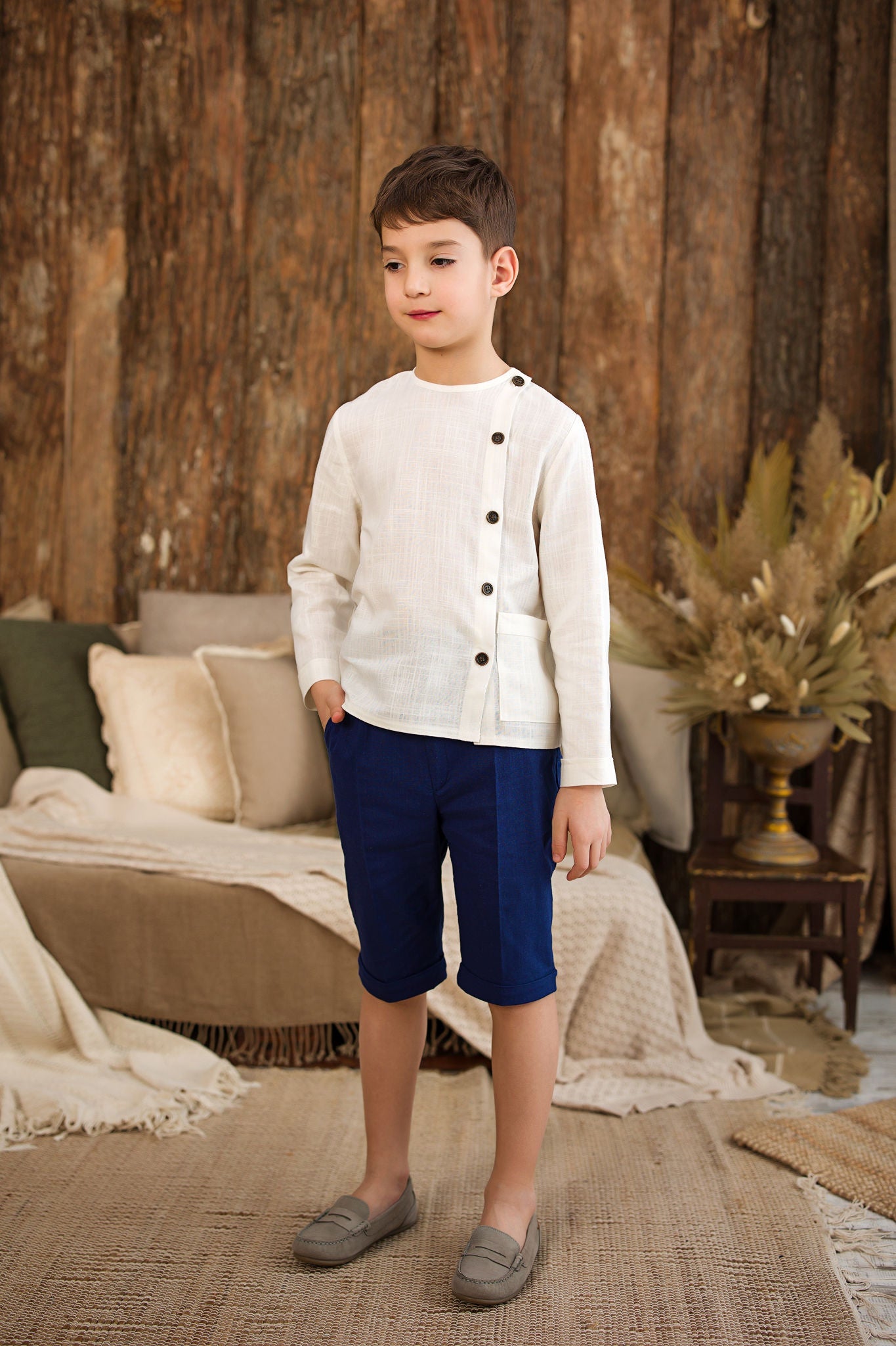Pantaloni scurti eleganti din in bleumarin pentru baieti - Leo