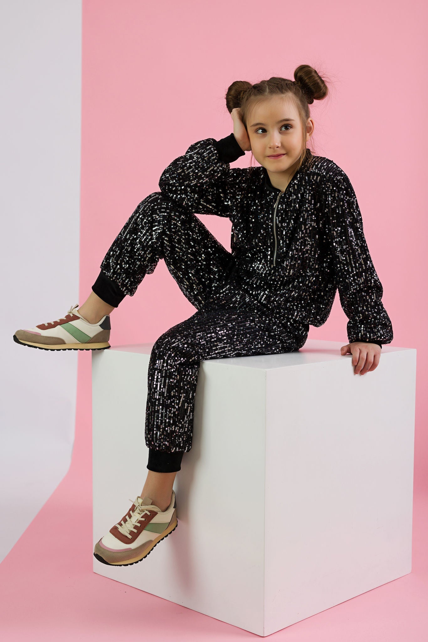 Trening negru casual din paiete pentru fete - Dora - 0 | YEO